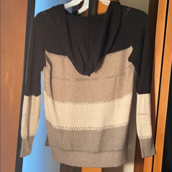 Black  Knitted Hoodie - Picture 2 of 6